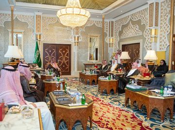 نائب أمير مكة يرأس الاجتماع الأول لمجلس نظارة وقف الملك عبدالعزيز للعين العزيزية نائب أمير مكة يرأس الاجتماع الأول لمجلس نظارة وقف الملك عبدالعزيز للعين العزيزية