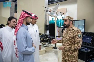 الإدارة العامة للمجاهدين تستعرض الحقيبة المتنقلة للاستطلاع الأمني