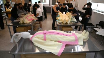 كوريا الجنوبية تواجه تنامي تجارة الموت وسط تصاعد الشيخوخة كوريا الجنوبية تواجه تنامي تجارة الموت وسط تصاعد الشيخوخة