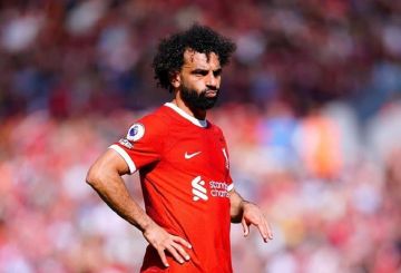 ماني يطعن في الظهر محمد صلاح.. ويتغنى بكريستيانو رونالدو ماني يطعن في الظهر محمد صلاح.. ويتغنى بكريستيانو رونالدو
