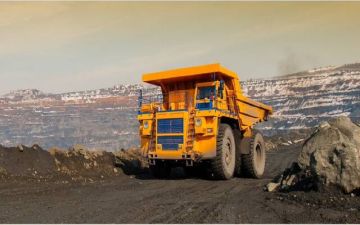 وزارة الصناعة تطرح مجمعات تعدينية للمنافسة في الرياض ومكة المكرمة وزارة الصناعة تطرح مجمعات تعدينية للمنافسة في الرياض ومكة المكرمة