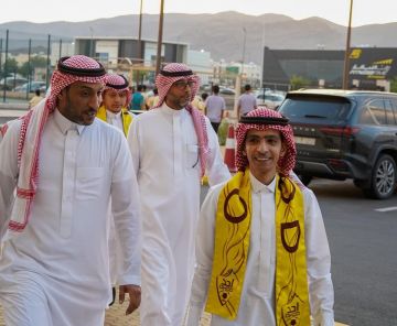 الصاعدي يستقبل وفد وزارة الرياضة في نادي أحد بالمدينة