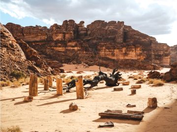  فنون العلا 5 ينطلق في تنوع فني وتجارب أدائية غامرة