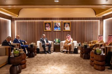 السعودية وسوريا تبحثان تعزيز التعاون السياحي خلال اجتماع في الرياض