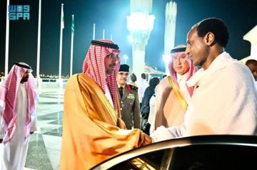 رئيس وزراء جمهورية النيجر يصل إلى جدة