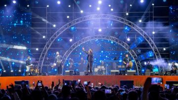 مساعدات إنسانية سعودية جديدة تعبر منفذ رفح متجهة إلى قطاع غزة