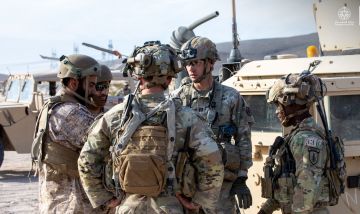 انطلاق مناورات تمرين كوينسي بين القوات البرية السعودية ونظيرتها الأمريكية انطلاق مناورات تمرين كوينسي بين القوات البرية السعودية ونظيرتها الأمريكية