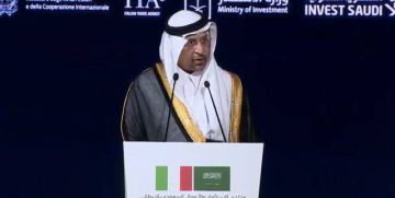 الفالح: إيطاليا شريك استراتيجي للسعودية في الطاقة والصناعة