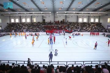 بدعمٍ من البرنامج السعودي لتنمية وإعمار اليمن بطولة كرة الطائرة في حضرموت تشهد تفاعلًا رياضيًا واسعًا