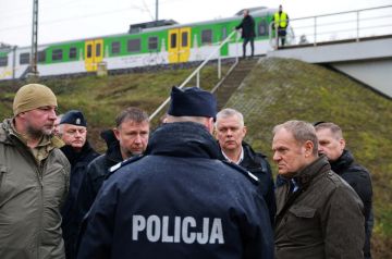 بولندا تشتبه بأوكرانيين يعملان لصالح موسكو في تخريب سكة قطار بولندا تشتبه بأوكرانيين يعملان لصالح موسكو في تخريب سكة قطار