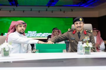  الداخلية تدشن خدمات محفظة لوحات المركبات الرقمية عبر منصة أبشر 