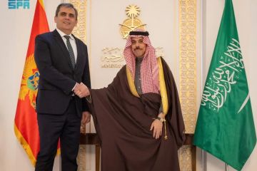 سمو وزير الخارجية يستقبل وزير خارجية الجبل الأسود