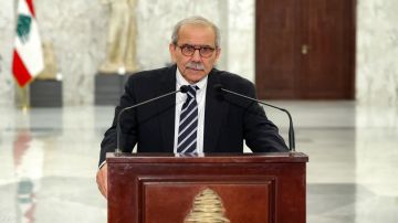 سلام يدعو المجتمع الدولي لإلزام إسرائيل بالانسحاب الكامل من لبنان