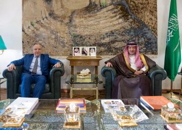 نائب وزير الخارجية يستقبل سفير اليونان لدى المملكة بمناسبة انتهاء فترة عمله