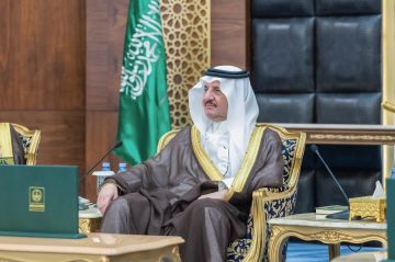 أمير الشرقية يستقبل وفود هيئة الربط الكهربائي ومنتجي الدواجن والاتحاد العربي لكرة اليد وجمعية الذوق العام