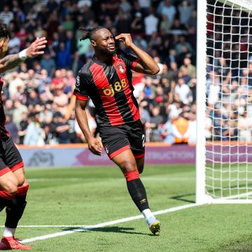 بورنموث: لن نقف في وجه سيمنيو إذا أراد الرحيل بورنموث: لن نقف في وجه سيمنيو إذا أراد الرحيل