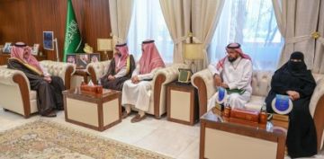 أمير حائل يكافئ طلاب حائل الذين حققوا إنجازات نوعية