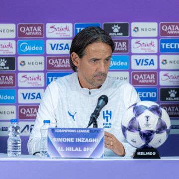 مدربا الهلال والغرافة يؤكدان أهمية المواجهة المرتقبة في دوري أبطال آسيا للنخبة مدربا الهلال والغرافة يؤكدان أهمية المواجهة المرتقبة في دوري أبطال آسيا للنخبة