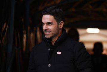 أرتيتا يكشف معاناة جيوكيريس من إصابة عضلية أرتيتا يكشف معاناة جيوكيريس من إصابة عضلية