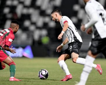 الشباب يتعادل مع الاتفاق ويخسر كاراسكو