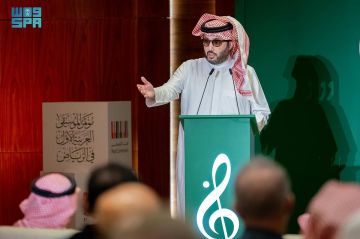رئيس هيئة الترفيه يترأس مؤتمر الموسيقى العربية في الرياض