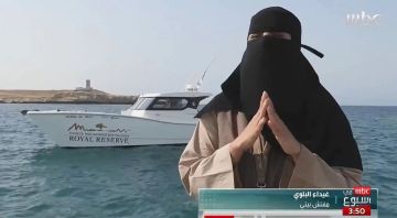الأول من نوعه في الشرق الأوسط.. العنقاوات فريق نسائي سعودي يراقب البيئة في محمية الأمير محمد بن سلمان الأول من نوعه في الشرق الأوسط.. العنقاوات فريق نسائي سعودي يراقب البيئة في محمية الأمير محمد بن سلمان