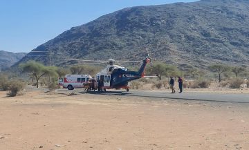 الهلال الأحمر يفعل الاستجابة الجوية لإنقاذ مريض في قرية الشلايل الهلال الأحمر يفعل الاستجابة الجوية لإنقاذ مريض في قرية الشلايل