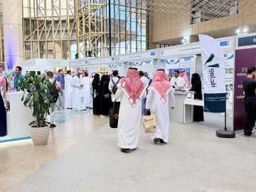 شاهد.. ناشئات الرقبي يلفتن الأنظار في مؤتمر علوم الرياضة بجامعة الملك سعود