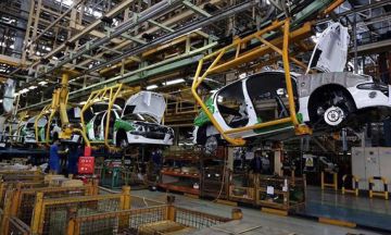 استعرض فرصهما للشراكات العالمية..الخريف: التقنية والاستدامة ركيزتان أساسيتان للصناعة السعودية استعرض فرصهما للشراكات العالمية..الخريف: التقنية والاستدامة ركيزتان أساسيتان للصناعة السعودية