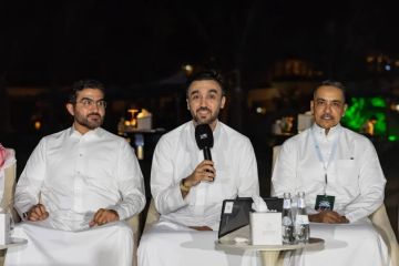 بحضور الفيصل ووزير الإعلام.. جزيرة شورى تحتضن لقاء الإعلام الرياضي السعودي بحضور الفيصل ووزير الإعلام.. جزيرة شورى تحتضن لقاء الإعلام الرياضي السعودي