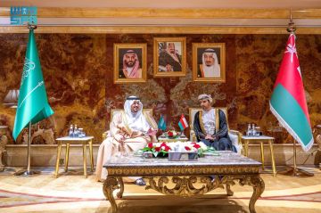 نائب أمير الرياض يشرف حفل سفارة عمان بمناسبة اليوم الوطني نائب أمير الرياض يشرف حفل سفارة عمان بمناسبة اليوم الوطني