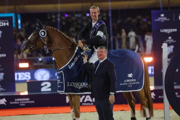 رئيس جولات لونجين: ليلة الرياض كانت احتفالية وعاطفية ومليئة بالإثارة رئيس جولات لونجين: ليلة الرياض كانت احتفالية وعاطفية ومليئة بالإثارة