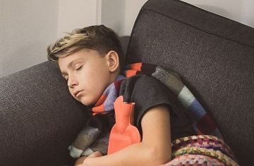 من العلامات المبكرة إلى العلاج.. كيف تعرف أن طفلك أصيب بنقص الحديد؟