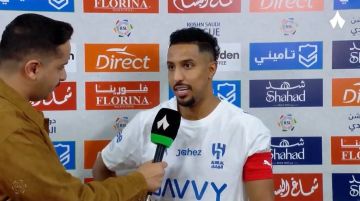 الدوسري بعد ترشحه لجوائز الفيفا: لن أتوقف.. وسأواصل المسيرة العالمية الدوسري بعد ترشحه لجوائز الفيفا: لن أتوقف.. وسأواصل المسيرة العالمية