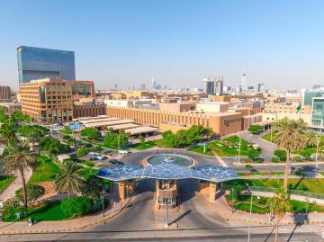 التخصصي يستضيف قمة التعاون في الجراحة الروبوتية بالرياض التخصصي يستضيف قمة التعاون في الجراحة الروبوتية بالرياض