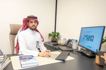 باحث سعودي يحذر من كائنات دخيلة تهدد البيئة البحرية في بحث دولي متقدم