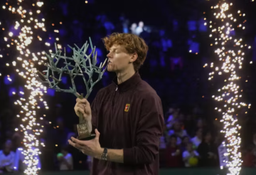 سينر يتوج ببطولة باريس المفتوحة للتنس