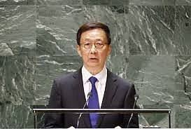 نائب رئيس جمهورية الصين الشعبية يغادر جدة