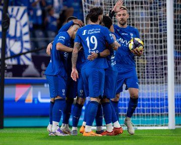 الهلال يعبر الفتح برباعية ويتأهل لنصف نهائي كأس الملك