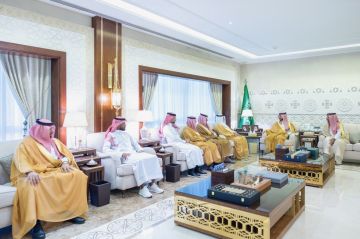 نائب أمير الشرقية يستقبل رئيس وأعضاء نادي الاتفاق