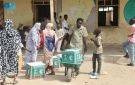  سلمان للإغاثة يوزع (550) سلة غذائية في محلية بورتسودان بالسودان