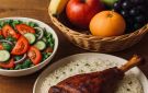 الخضيري يحذر: لا تخلط اللحوم والفواكه والخضروات في وجبة واحدة.. وهذه أفضل طرق تعزيز امتصاص المعادن