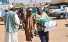 المملكة توزع 800 سلة غذائية في أم درمان بالسودان - sa