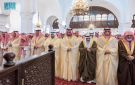 نائب أمير الرياض يؤدي صلاة الميت على عبدالله الشثري