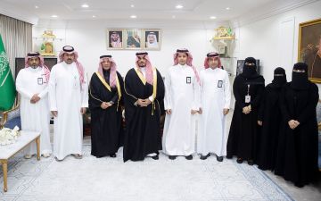 نائب أمير نجران يدشن حملتي التوعية بالإيدز والسرطان نائب أمير نجران يدشن حملتي التوعية بالإيدز والسرطان