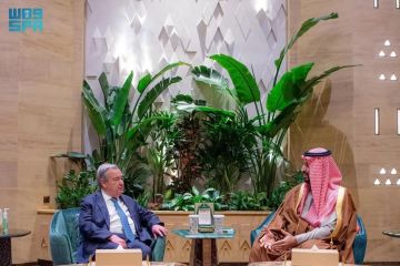 بحث مع الرئيس الإريتري تطوير التعاون المشترك.. ولي العهد وغوتيرس يستعرضان سبل دعم الاستقرار العالمي بحث مع الرئيس الإريتري تطوير التعاون المشترك.. ولي العهد وغوتيرس يستعرضان سبل دعم الاستقرار العالمي