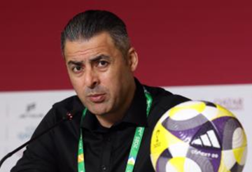 فاجعة من غزة.. مدرب فلسطين يكشف عن تلقيه خبرا حزينا قبيل مواجهة السعودية في كأس العرب فاجعة من غزة.. مدرب فلسطين يكشف عن تلقيه خبرا حزينا قبيل مواجهة السعودية في كأس العرب
