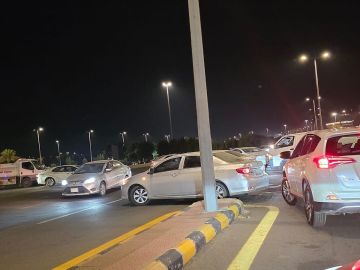 تجاوبا لمطالبات الأهالي..فتح منعطف مروري عند تقاطع الحيلة بمحافظة محايل