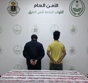 القبض على باكستاني وإثيوبي في مكة لترويجهما (1500) قرص خاضع لتنظيم التداول الطبي