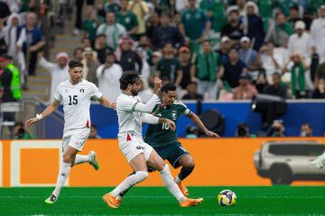 في ليلة تألق كنو.. الأخضر يتجاوز فلسطين ويحجز مقعده في نصف نهائي كأس العرب 2025